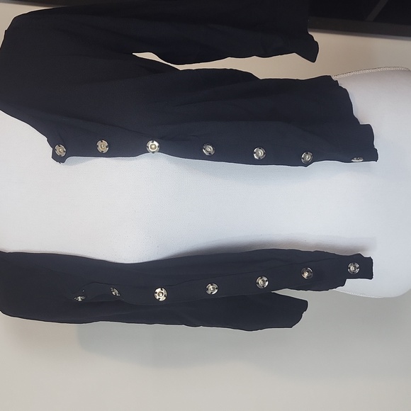 ONE7SIX Black Netted Ruffle Front 3/4 Sleeve Snap Closure Cardigan - Picture 5 of 12